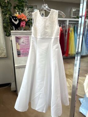 Classic White Embroidered Girls' Formal Dress